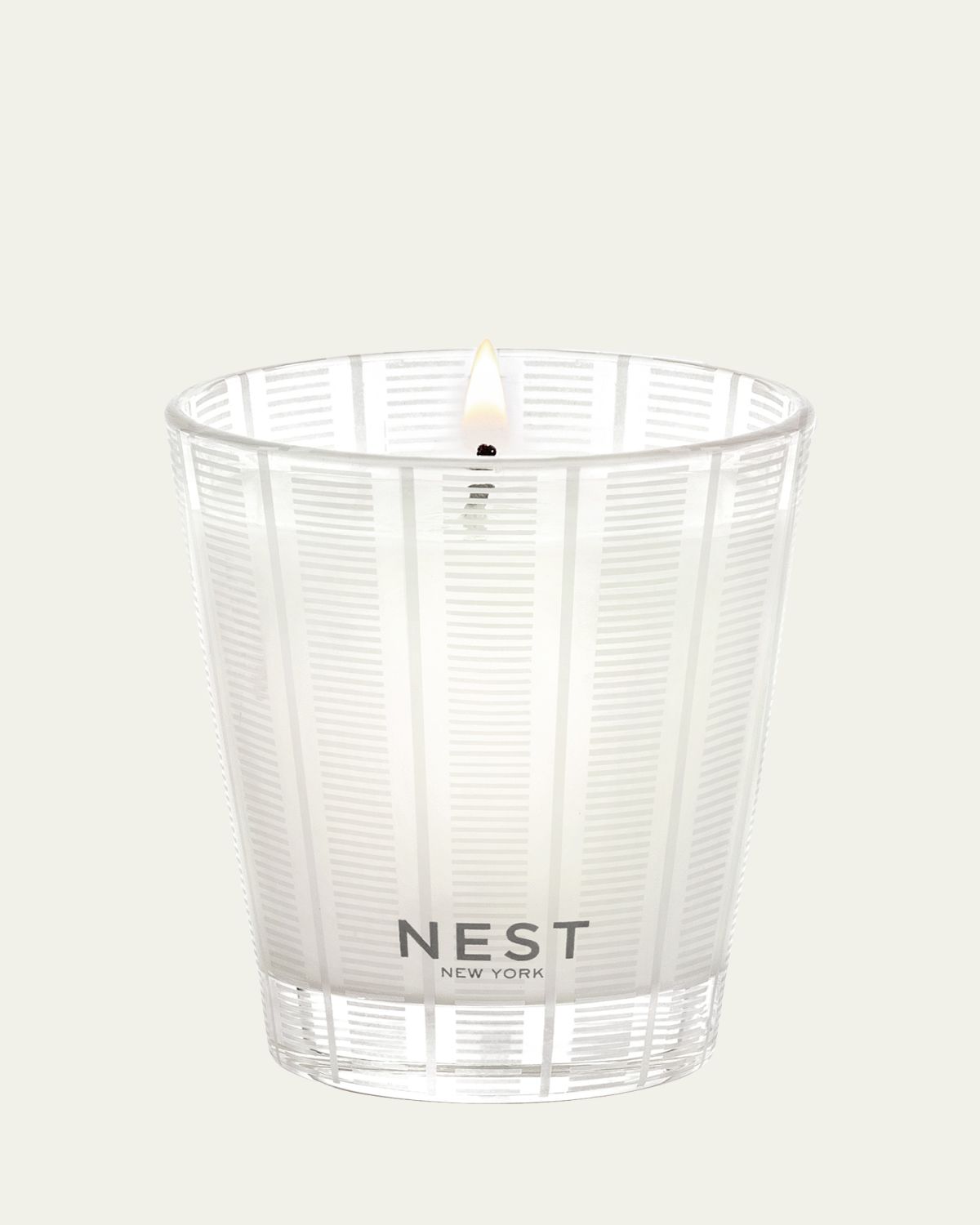 NEST New York Amalfi Lemon & Mint Classic Candle, 8.1 oz. | Thumbnail 4 NEST New York Amalfi Lemon & Mint Classic Candle, 8.1 oz. | Thumbnail 4