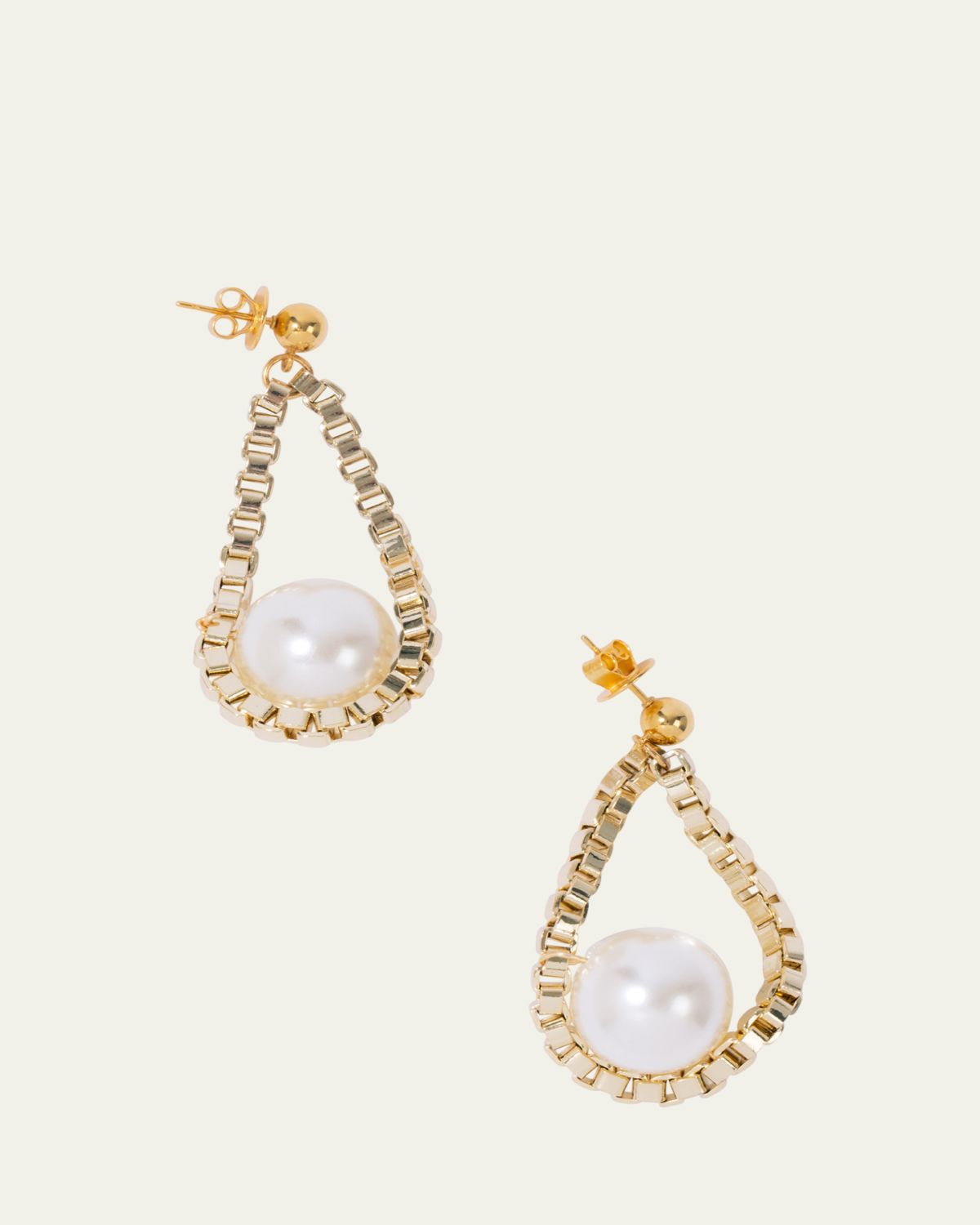 PEARL OCTOPUSS.Y Chained Oysters Earrings