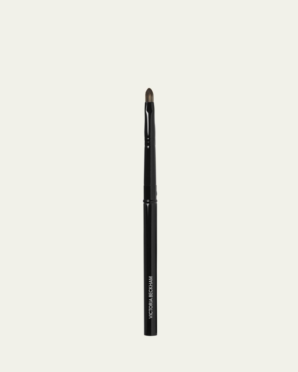 Victoria Beckham Brush 30, Detailed Lip