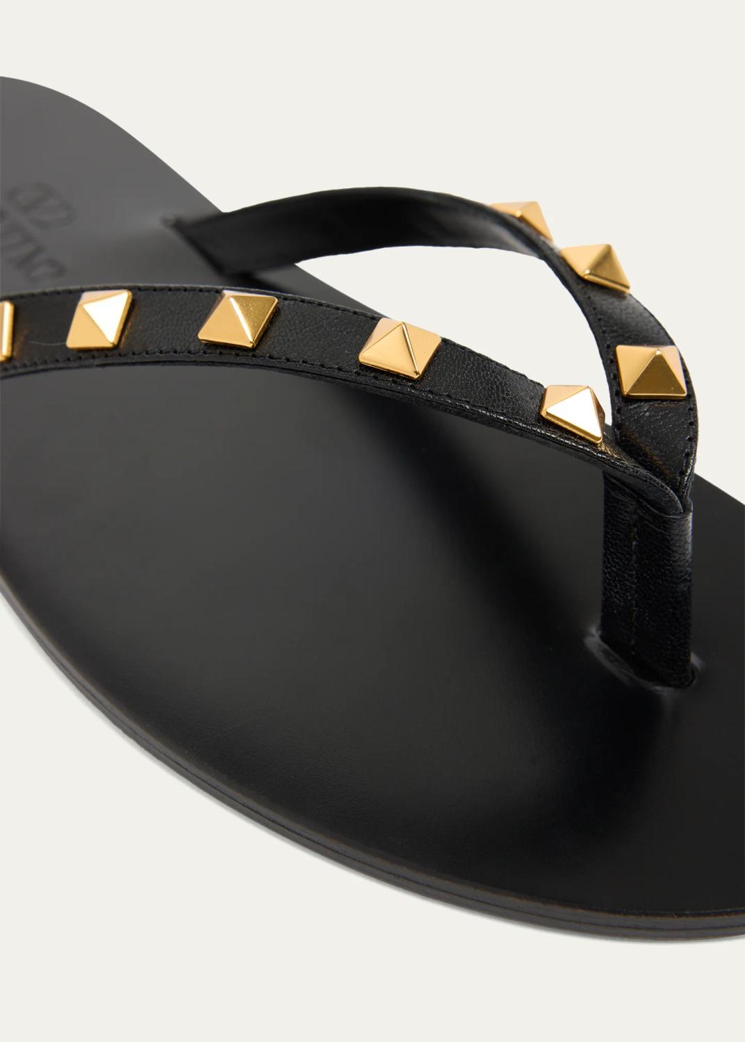 Valentino Garavani Men's Rockstud Thong Sandals | Thumbnail 5