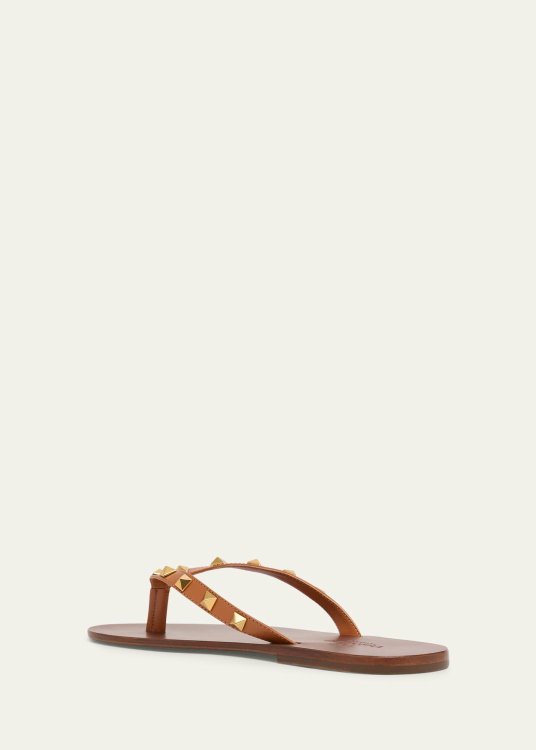 Valentino Garavani Men's Rockstud Thong Sandals | Thumbnail 8