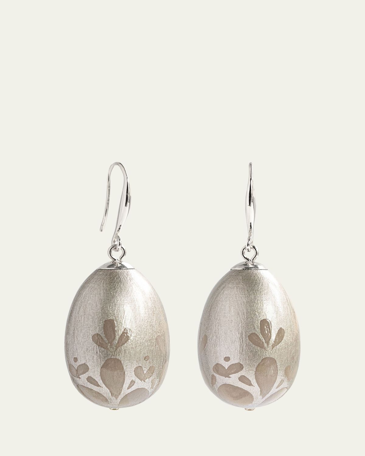Saule Label Nova Earrings in Platinum Glow