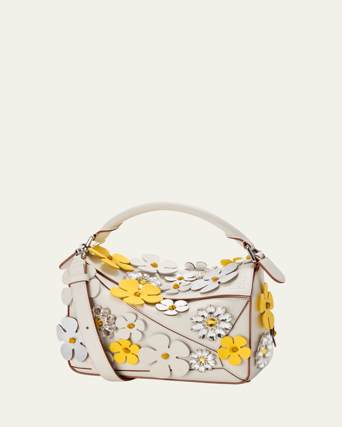Loewe x Paula's Ibiza Puzzle Daisy Top-Handle Bag in Leather | Thumbnail 5 Loewe x Paula's Ibiza Puzzle Daisy Top-Handle Bag in Leather | Thumbnail 5